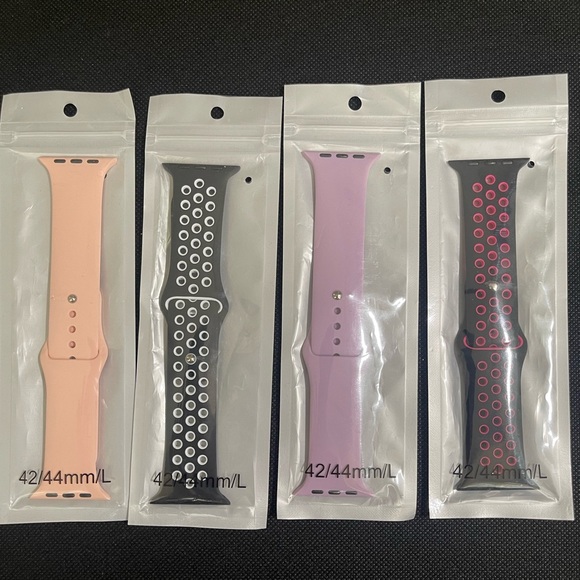 Brand New Apple Watch Bands 42mm / 44mm - Picture 2 of 3